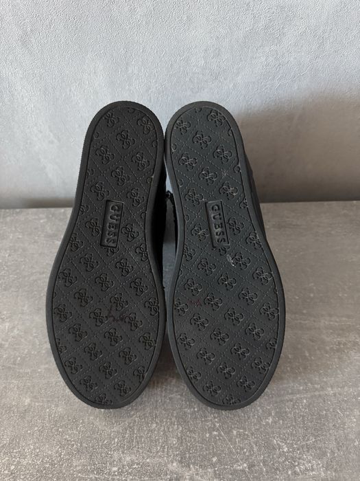 Ботінки хайтопи Guess 37р.