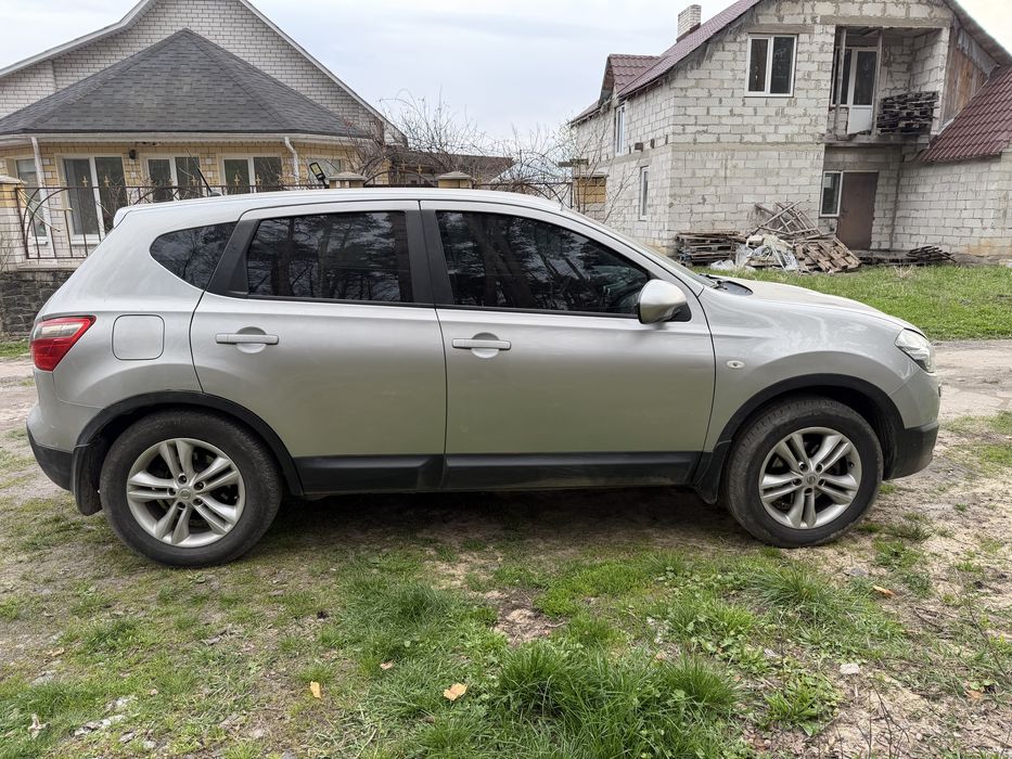 Nissan  Qashqai 2013 року
