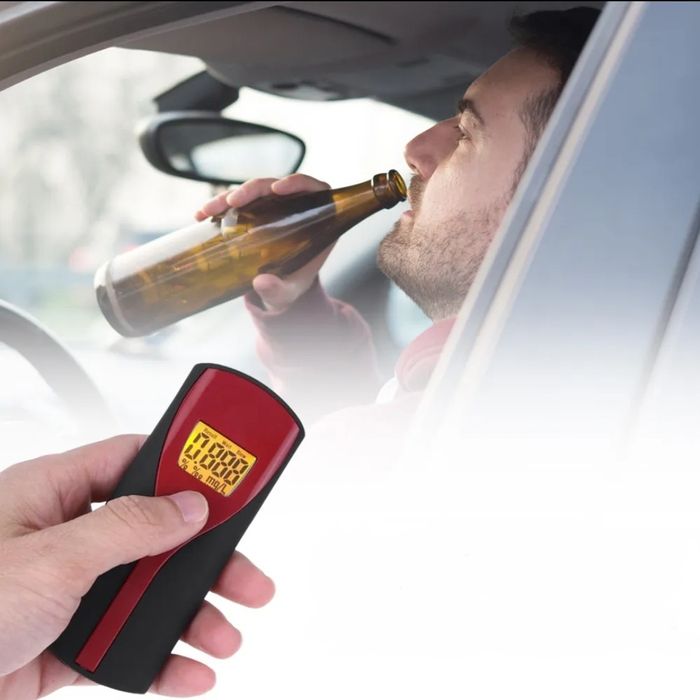 Nowy Alkomat bezustnikowy. 
Sprawdź swoją zawartość alkoholu w wydycha