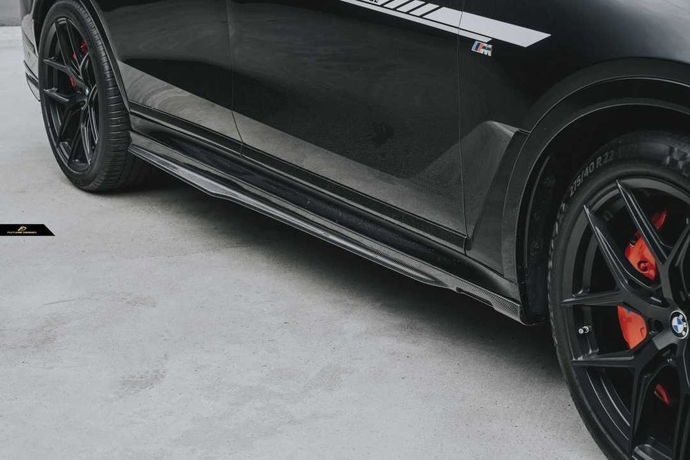 Карбонові накладки на M пороги для BMW G07 ( Future Design ) LCI
