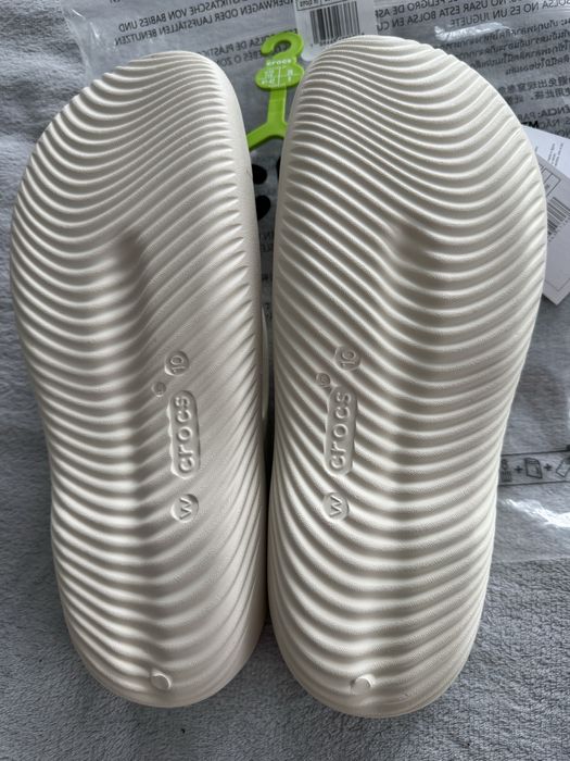 Крокси  жіночі Women’s Mellow Recovery Flip , оригінал!