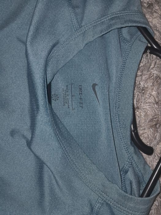 Футболка найк с технологией дри фит,  L