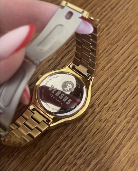 Механічний годинник versace