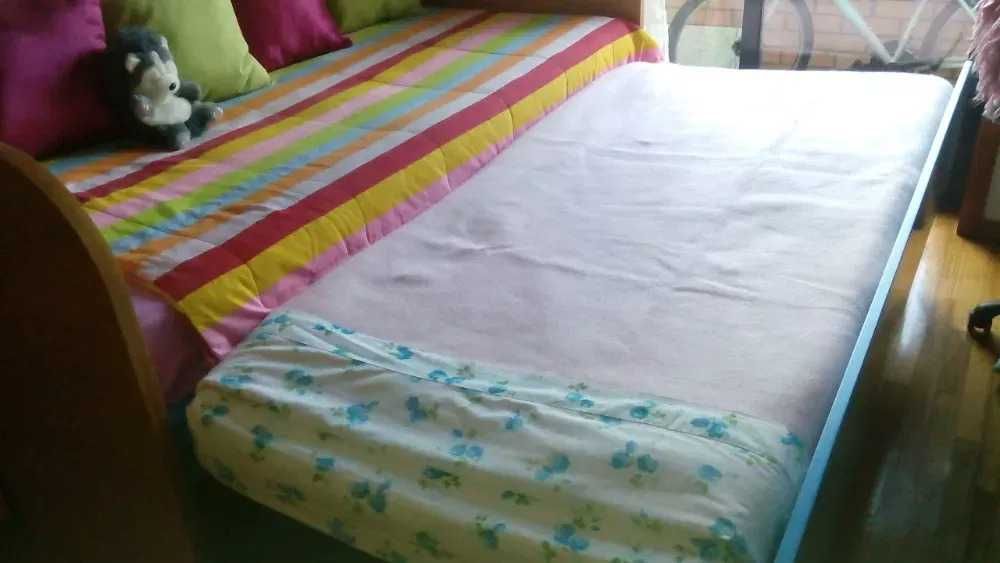 Double Single Bed64585631109377122