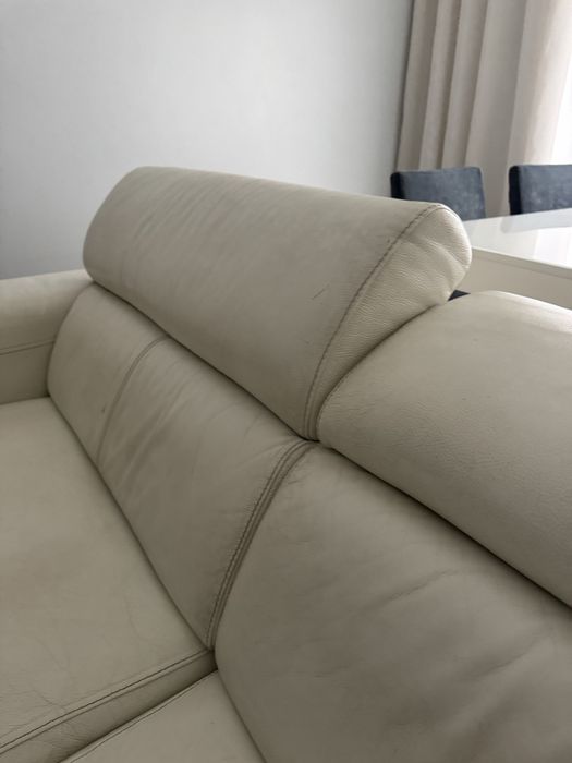 Sofá em pele natural – 3 lugares + puff