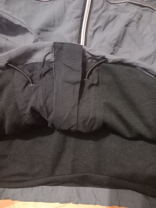 Kurtka damska do biegania lekka  rozmiar s/M z funkcją kamizelki