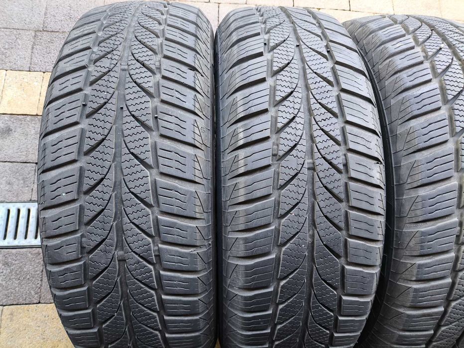 Opony Całoroczne 195/65R15 Viking Fourtech