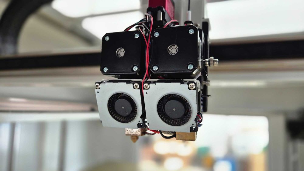 Impressora 3D Profissional – CreatBot F1000 – Como Nova