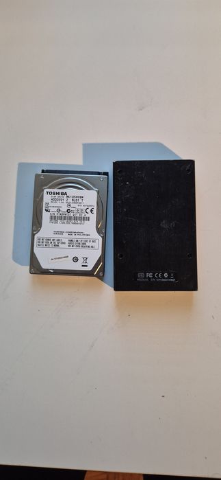 Портативний зовнішній жорсткий диск (HDD) 1 ТБ