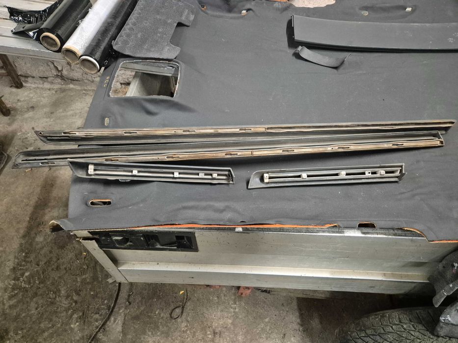 Audi s3 8l komplet listw drzwi