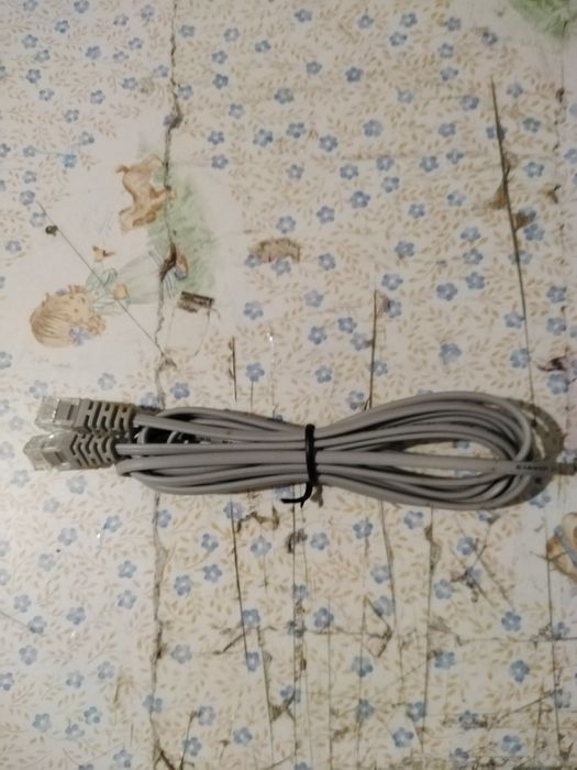 Vendo cabo de novo para telefone bom estado