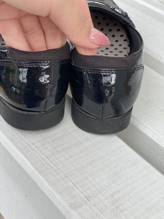 Туфельки лак