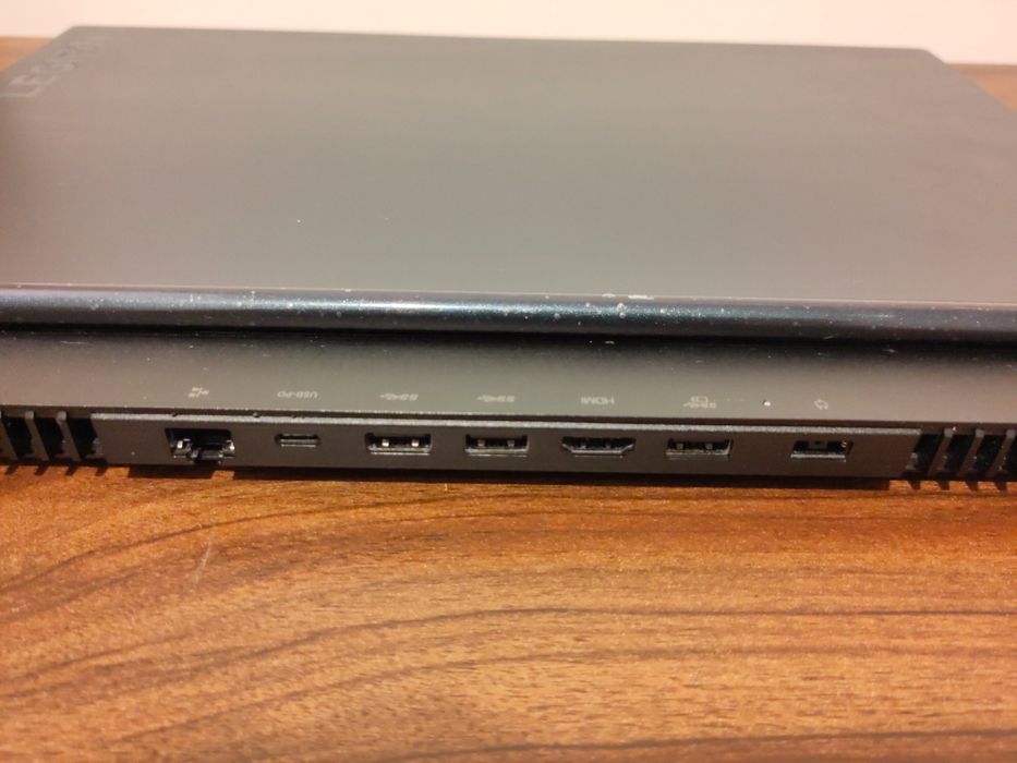 Laptop gamingowy lenovo legion