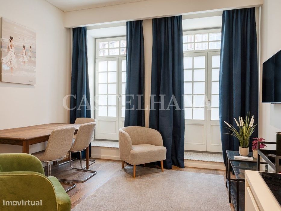 Apartamento T1+1 com varanda na zona histórica do Porto