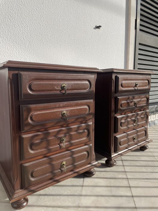 Mesa de cabeceira  para quarto