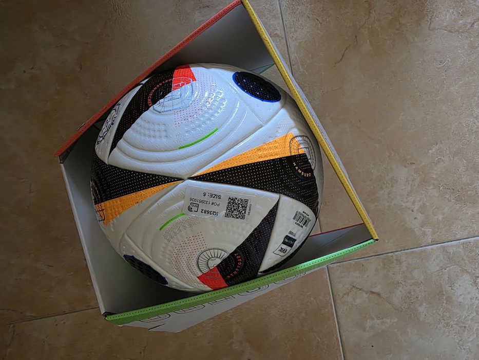 Bola  Adidas original