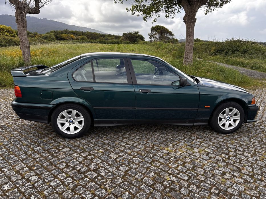 BMW E36 318tds Look M