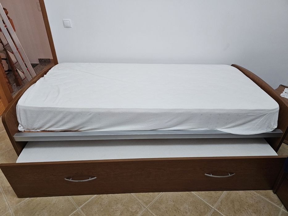 Camas solteiro cerejeira