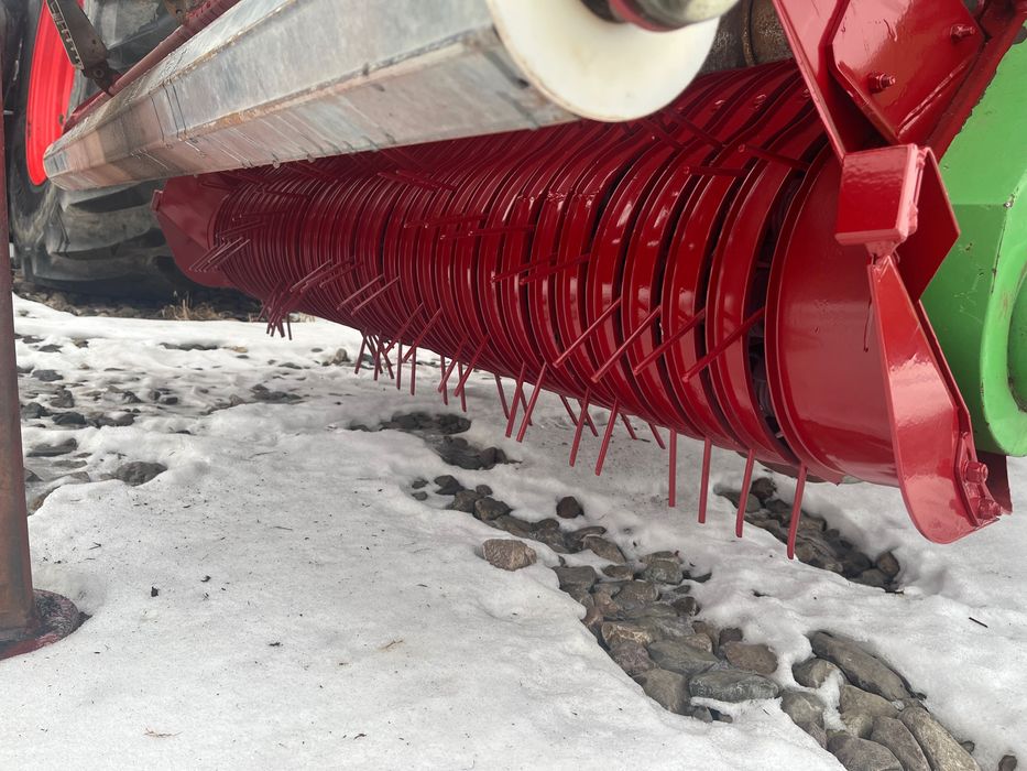 Przyczepa Strautmann Giga Vitesse 4001