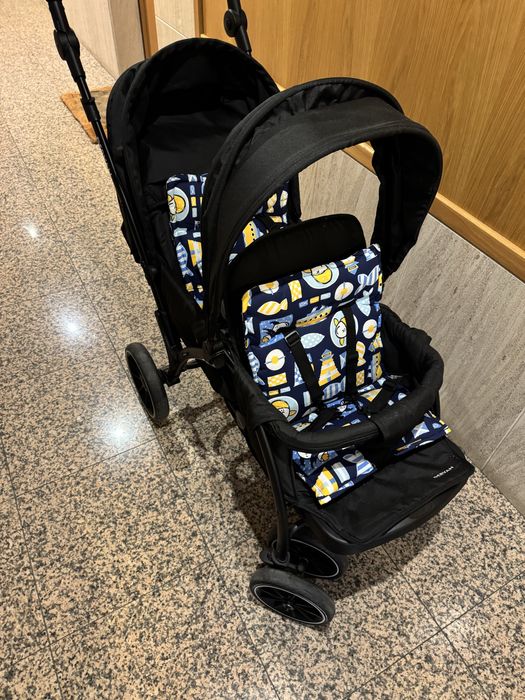 Carrinho de bebe duplo + Capa Chuva