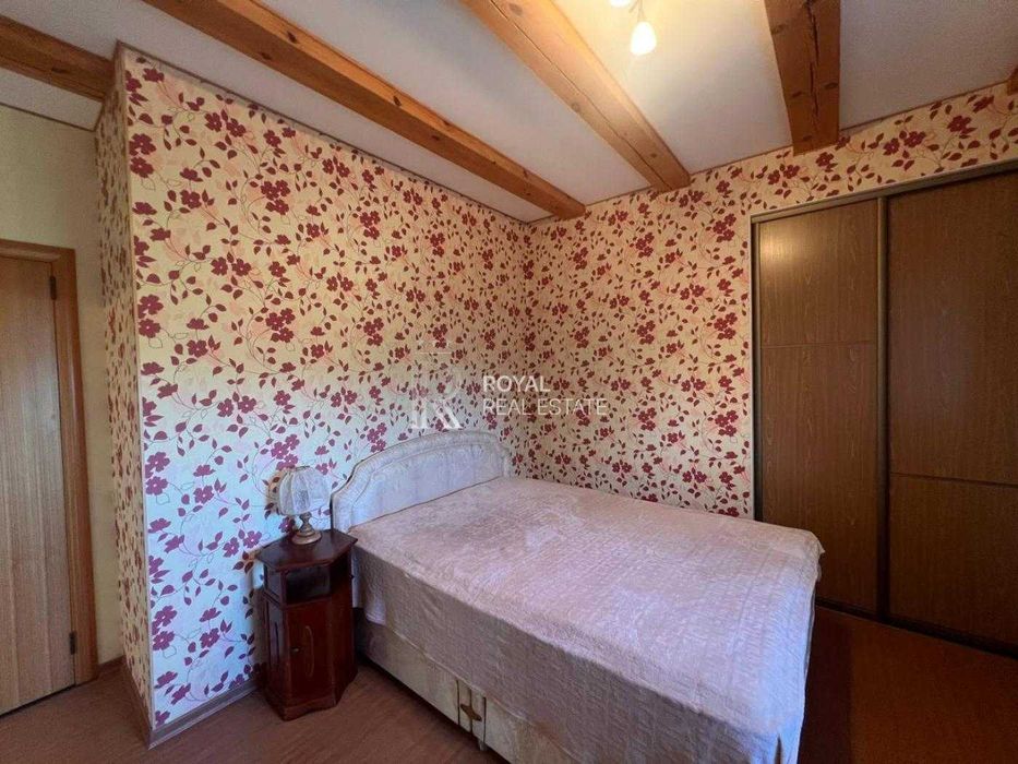 Продаж будинку 1 120 $ за м²  з басейном Хотянівка, газ, підвал, Вишгородський р-н