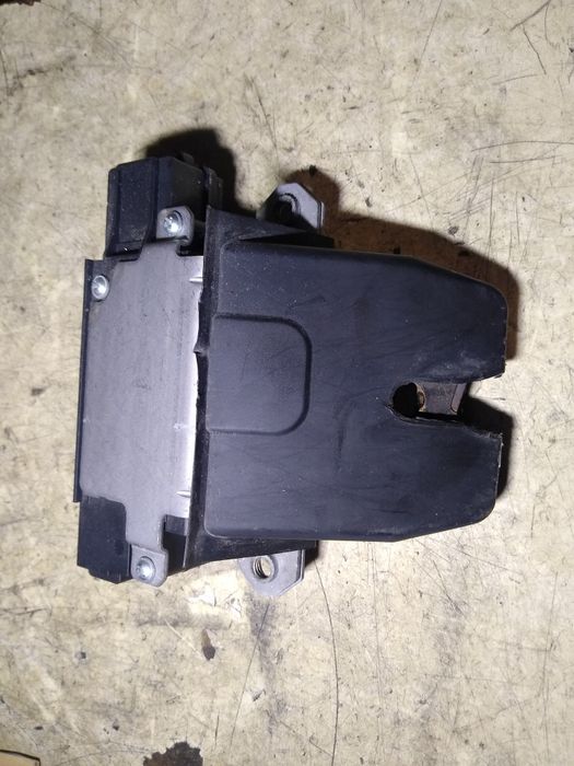 Zamek klapy bagażnika Ford Mondeo MK4 kombi oryginał
