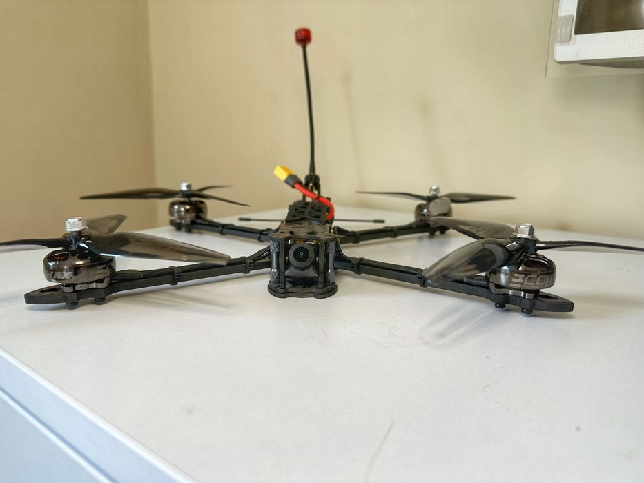 FPV дрон далекобійний 7 дюймів VTX 2,5W 5.8GHz ELRS 915MHZ/2.4GHZ