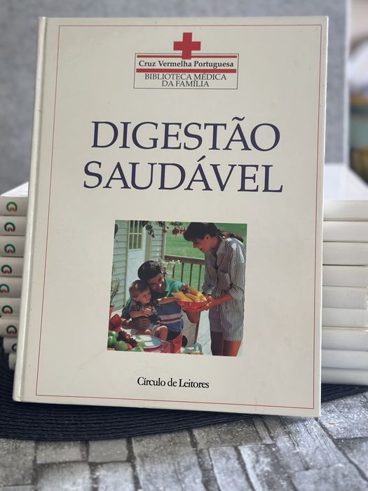 Coleção Completa "Biblioteca Médica da Família" – Cruz Vermelha (12 Vol.)