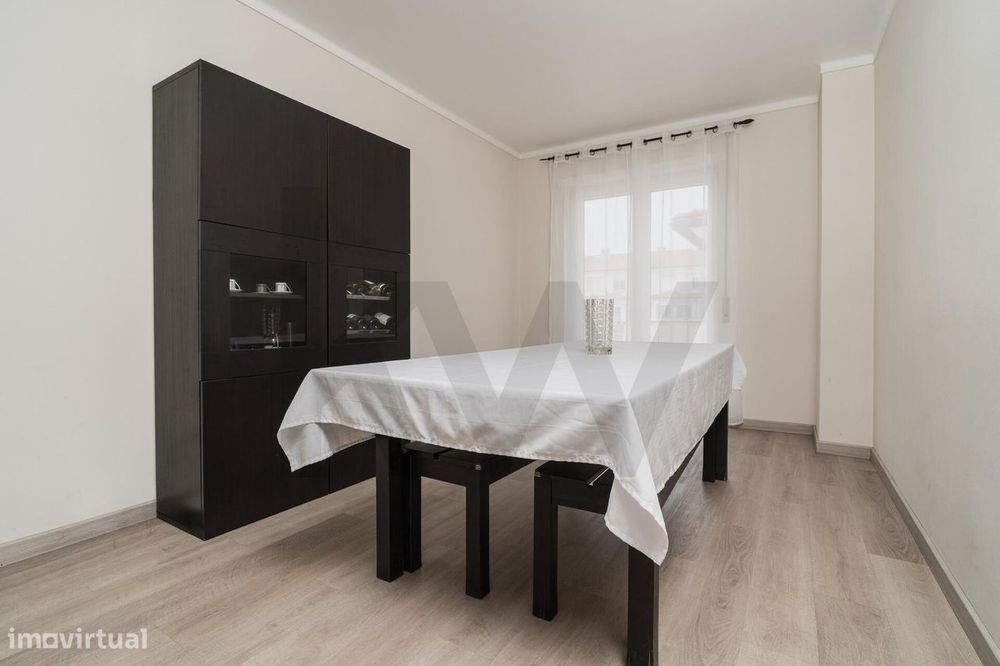 Venda Moradia T4