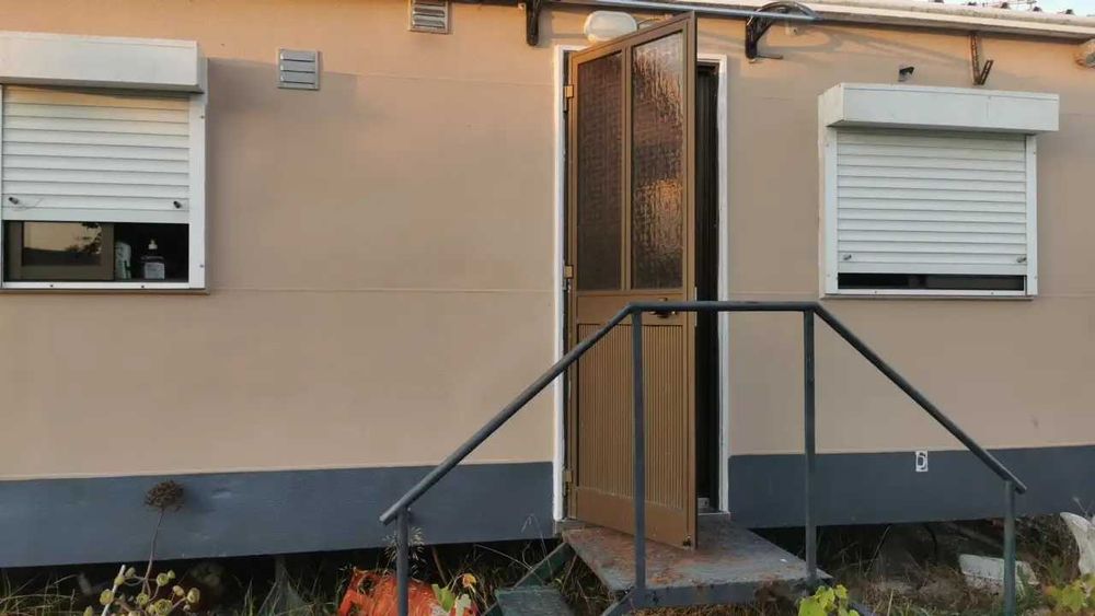 Vende-se casa residencial t3 em parque de campismo