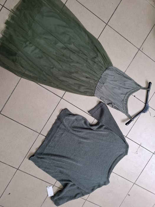 Sukienka na ram.i sweter over