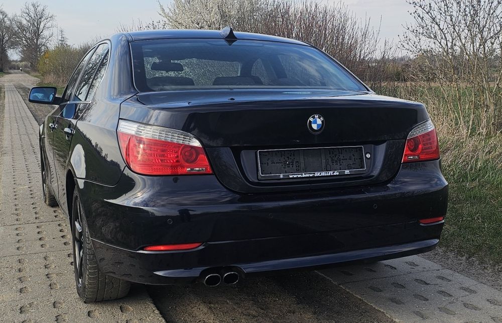 Bmw  e60 2007r 523i