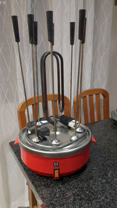 Grelhador de Espetadas Vertical Novo