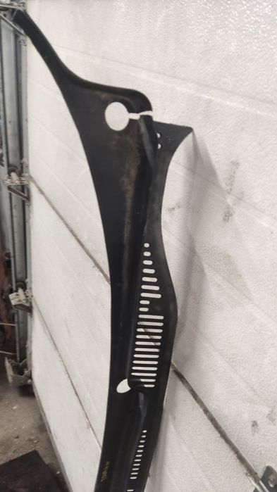 Podszybie osłona volkswagen Touran lift