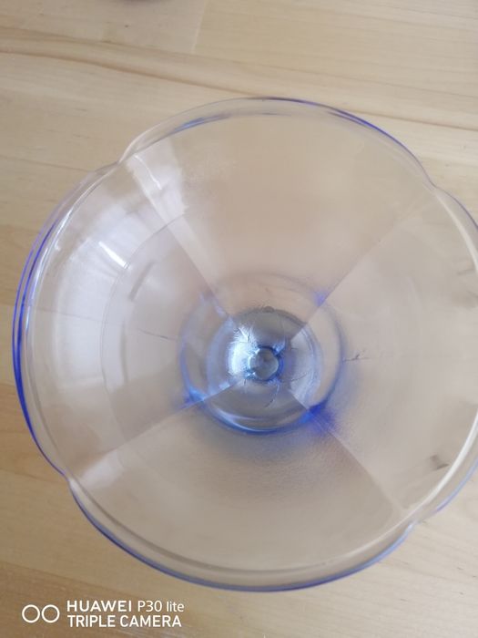 8 taças de sobremesa/gelado novas