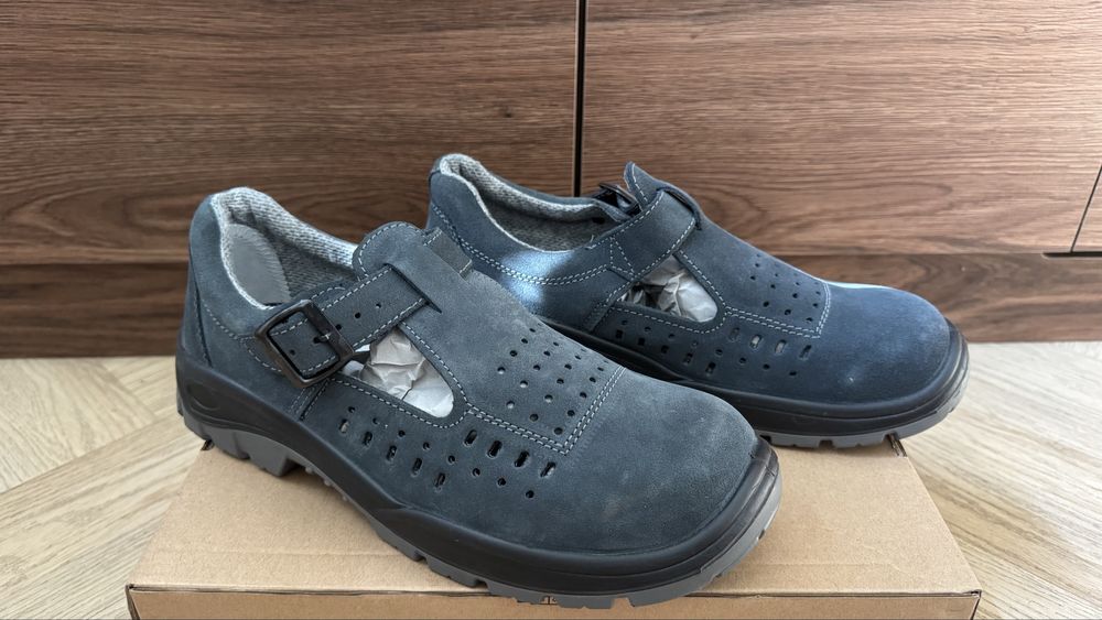 Letnie - Lekkie buty robocze - rozm. 43