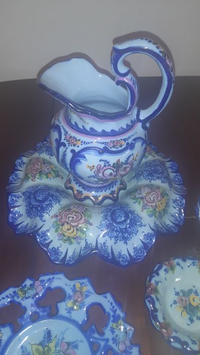 Loiças de Alcobaça antigas.