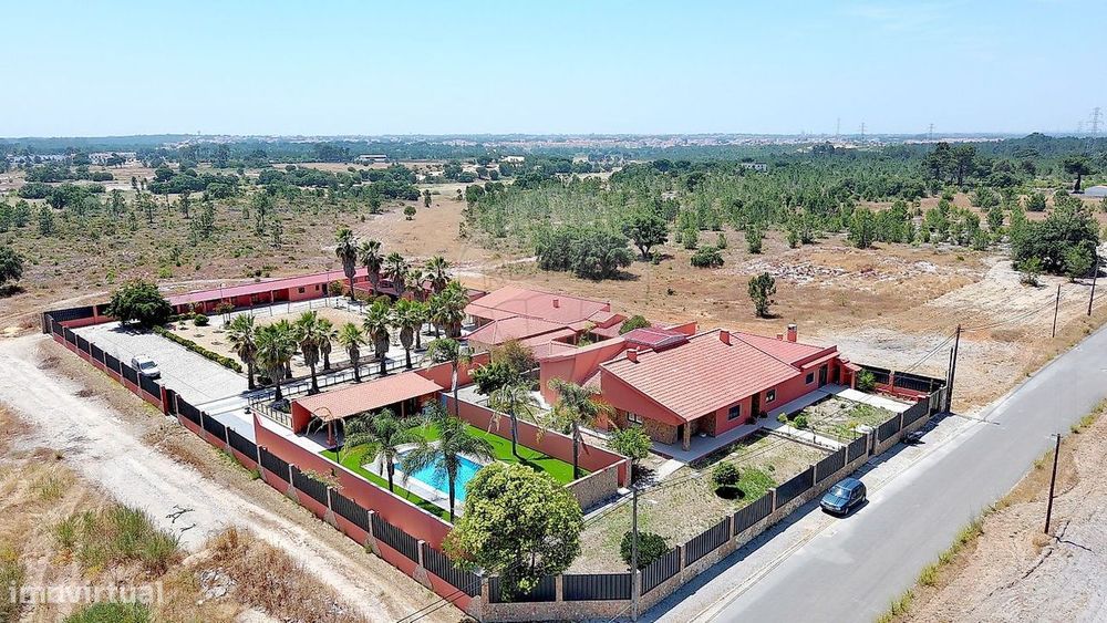 Moradia T6 para venda