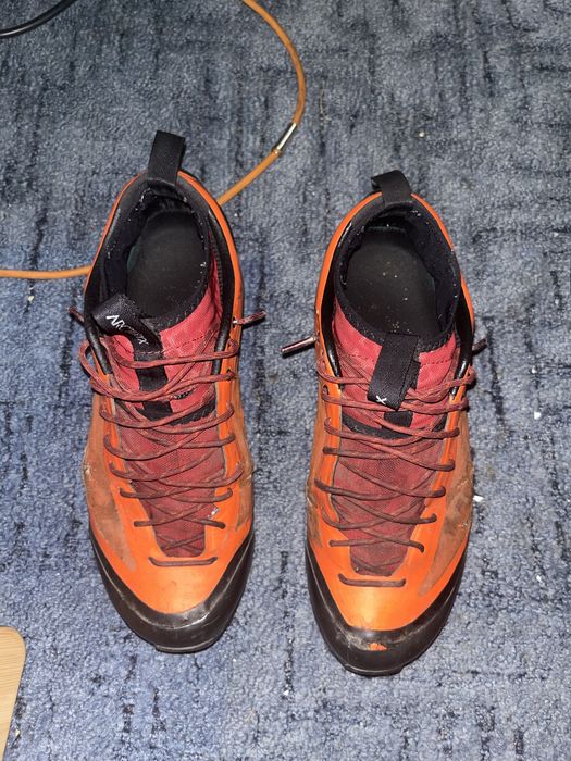 Кросовки походные arcteryx 42р