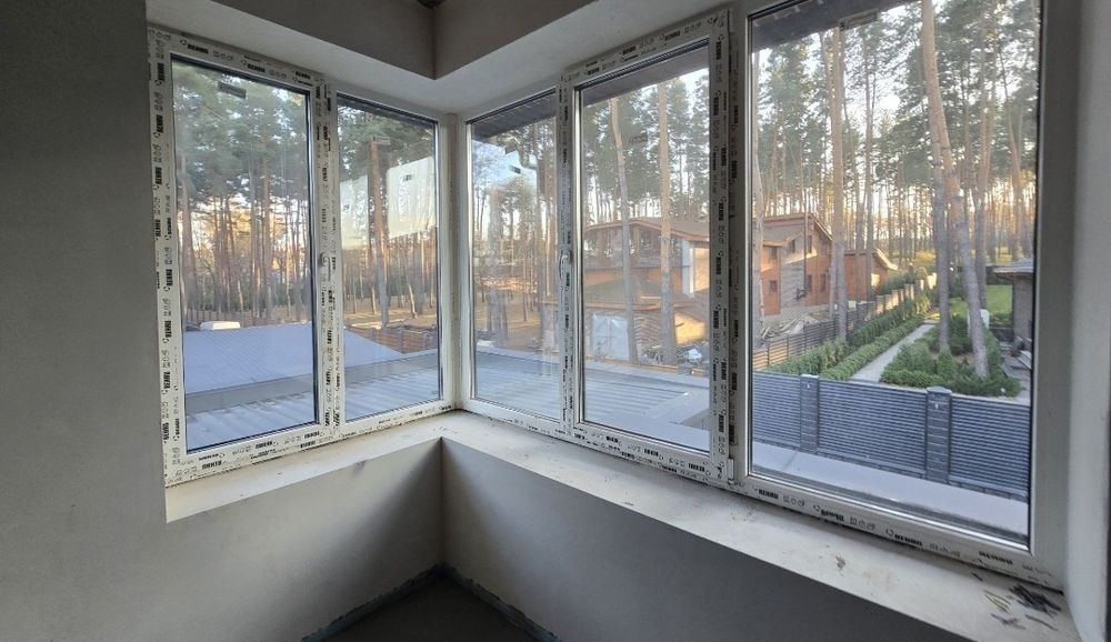 Будинок 270м2 в соснах гараж с. Ходосівка містечко охорона поруч Хотів Круглик  Лісники