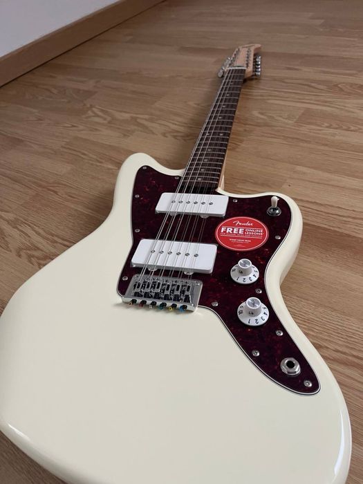 Новий Squier Paranormal Jazzmaster XII Olympic White