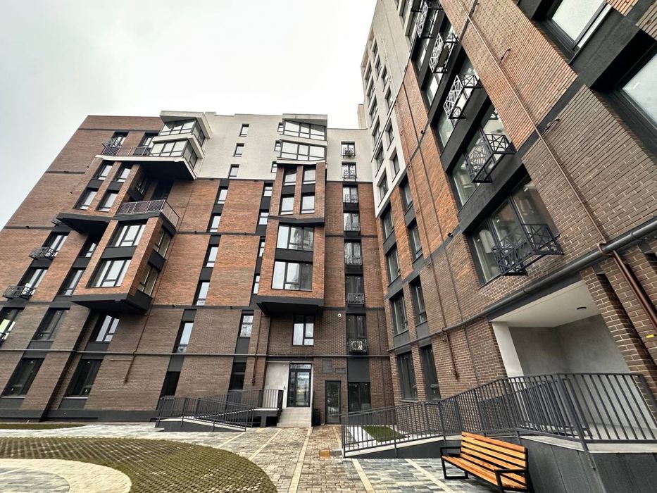 Продаж зданої 1-кім новобудови, район Майдан