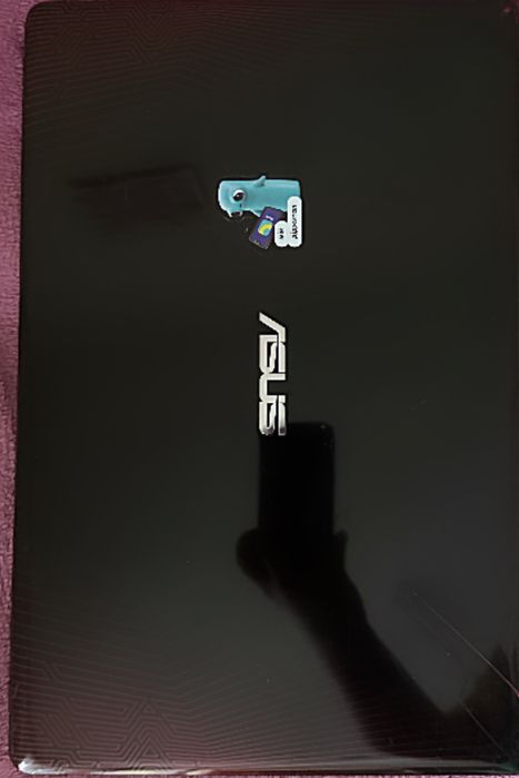 Продам ноутбук  хороший стан