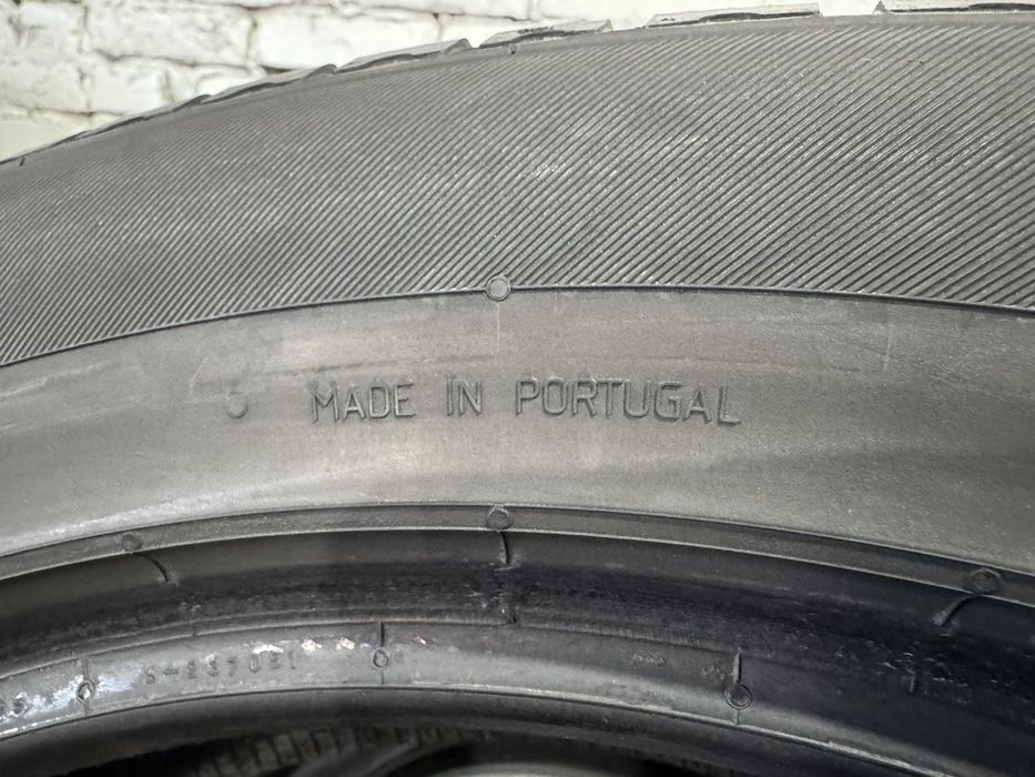 Зимові шини CONTINENTAL 235/55 R19