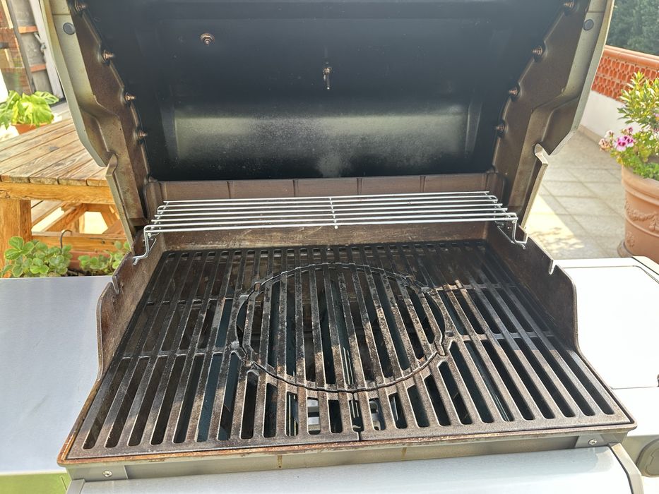 Churrasqueira WEBER SPIRIT II E-320 GBS