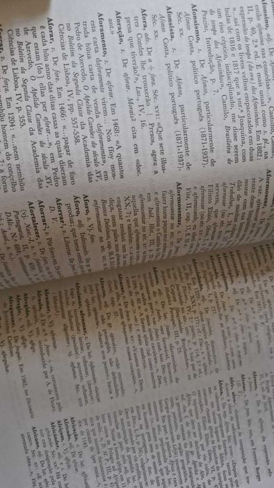 Dicionário Etimológico da Língua Portuguesa  - José Pedro Machado