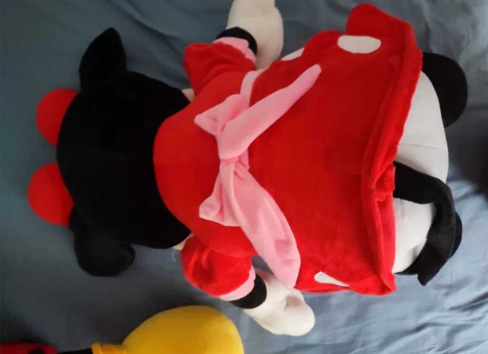 Чудовий подарунок м'яка іграшка