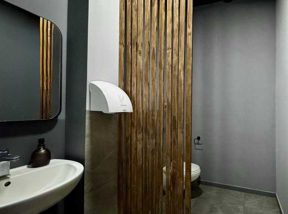 ЖК Місто Квітів приміщення 75 м2 оренда без комісії