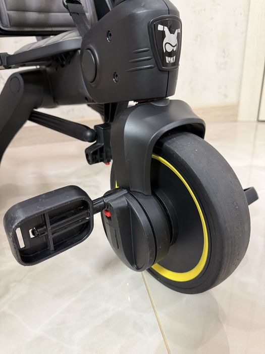 Триколісний велосипед Doona LIKI S1