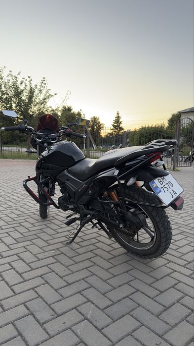 Мотоцикл Lifan cityr 200